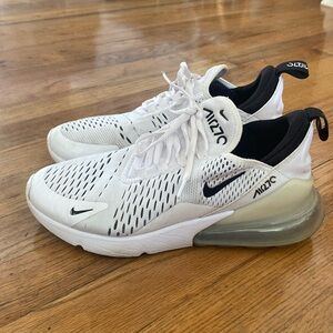 Nike Air 270 size 7